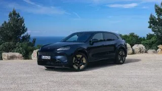 Porsche Cayenne Electric