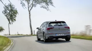 Volkswagen Golf 8 (2020) - elektrifikované verze