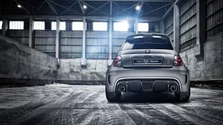 Abarth 695 Biposto - Obrázek 16