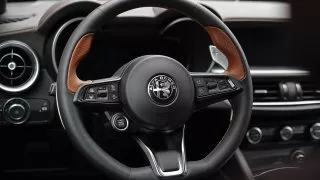 Alfa Romeo Stelvio Intensa