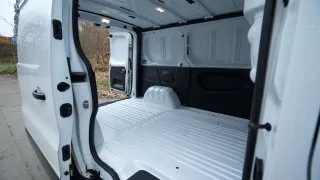 Prohlédněte si galerii Renault Trafic E-Tech