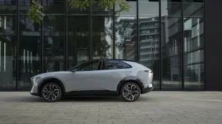 Mazda CX-6e