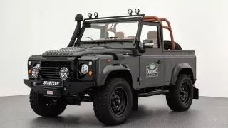 Land Rover Defender v úpravě od Startech. 1