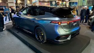 Lynk & Co na autosalonu v Paříži