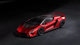 Lamborghini Autentica a Invencible