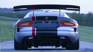 Viper ACR, kladivo na Porsche i Ferrari - Obrázek 