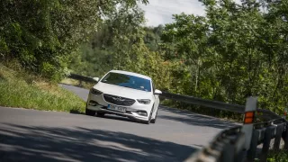 Opel Insignia Grand Sport 2.0 Turbo 4x4 jízda 7