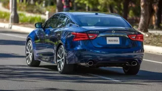 Nissan Maxima 2015 - Obrázek 6