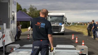 Inspektoři na silnicích zkontrolovali přes tisícovku řidičů. Někteří jezdí i přes 20 hodin bez pauzy