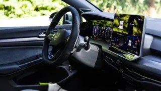 Volkswagen Golf Variant R