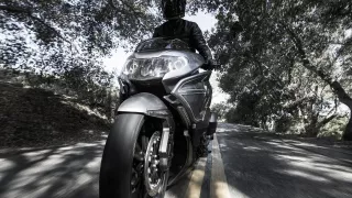 BMW Motorrad 101 Concept - Obrázek 11