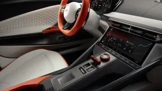 Aston Martin Valen