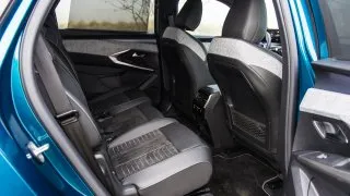 Peugeot E-5008 Dual Motor