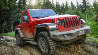 Jeep Wrangler dynamické 1