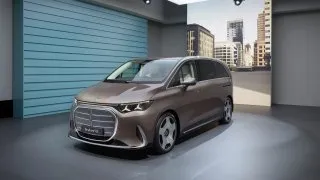 Mercedes představuje limuzínu mezi velkoprostorovými vozy. Nové VLE ujede přes 700 kilometrů
