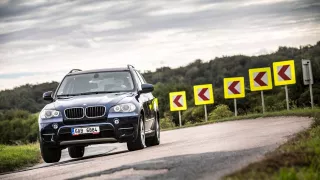 BMW X5 xDrive30d jízda 1