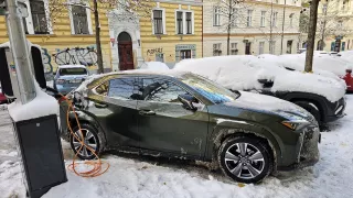 Lexus UX 300e