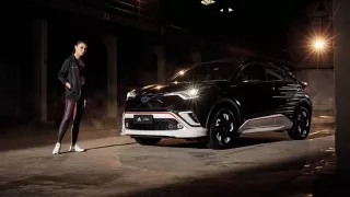 Toyota CHR Adidas