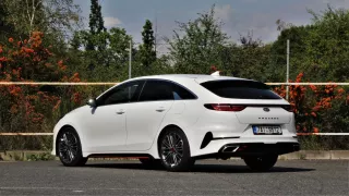 Kia ProCeed GT