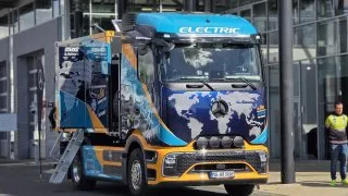 Mercedes-Benz eActros