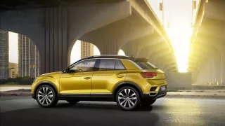 Volkswagen T-Roc, stylové malé SUV. 4