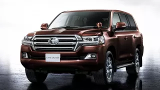 Toyota Land Cruiser 200 V8