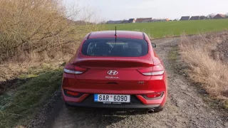 Hyundai i30 Fastback 7