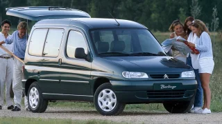 Citroën Berlingo slaví 30 let: Byl z něj i hatchback, šestikolka, plážový pick-up nebo elektromobil