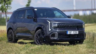 Kia Seltos láká cenou, prostorem i pohonem