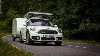 Countryman a minikaravan mají ujeto přes 1000 km