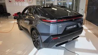 Toyota C-HR+