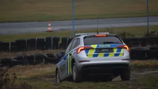 policejní Scaly