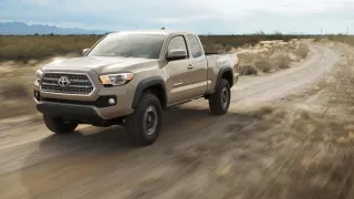 Toyota Tacoma - hlavní