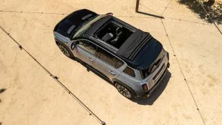 Renault 4 E-Tech Plein Sud