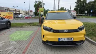 Testovaný Ford Capri.