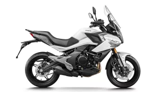 CFMOTO 700MT