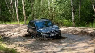 Dacia Duster a Bigster