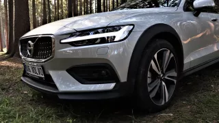 Volvo V60 Cross Country