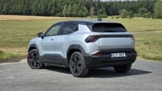 Suzuki e Vitara