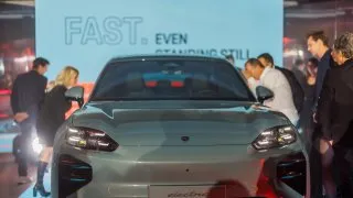 Porsche Centrum Ořech