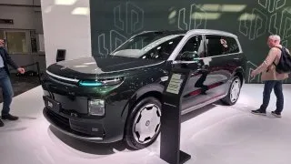 Leapmotor na autosalonu v Paříži