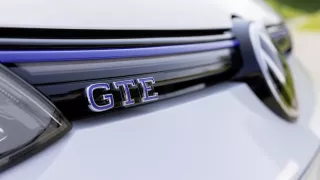 Volkswagen Golf 8 (2020) - elektrifikované verze