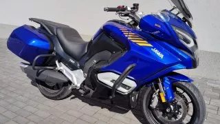 JD 750 by Jawa Touring