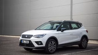 SEAT Arona 1.0 TSI exteriér 11