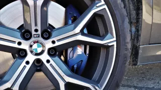 BMW X6 M50i