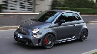 Abarth 695 Biposto - Obrázek 4