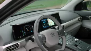 Hyundai Nexo FCEV interier 1