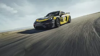 Porsche 718 Cayman GT4 Clubsport 5