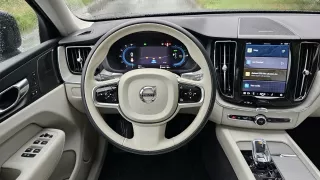 Volvo XC60 T8