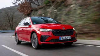 Škoda dramaticky mění akční nabídku u modelů Fabia i Scala. Nízká cena je vykoupena slabší výbavou